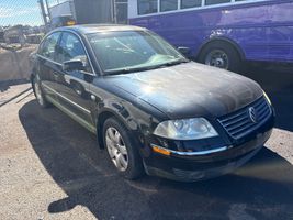 2002 VOLKSWAGEN PASSAT GLX