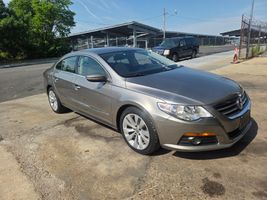 2010 VOLKSWAGEN CC 