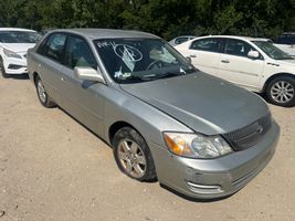 2001 TOYOTA AVALON XL