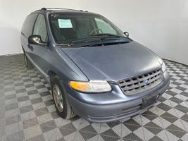 1996 PLYMOUTH GRAND VOYAGER SE
