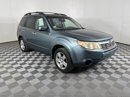 2010 SUBARU FORESTER X PREMIUM