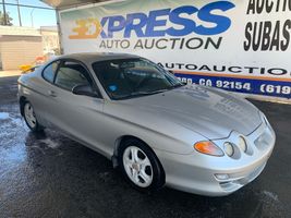 2001 HYUNDAI TIBURON