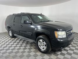 2011 CHEVROLET SUBURBAN 1500 LT