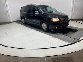 2013 CHRYSLER TOWN & COUNTRY TOURING L