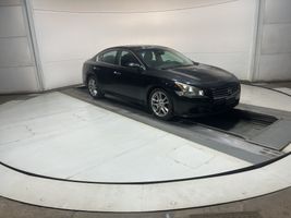 2010 NISSAN MAXIMA 3.5S