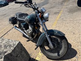 2000 SUZUKI GZ250 