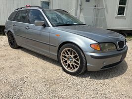 2004 BMW 3-SERIES 325I