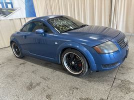 2002 AUDI TT 