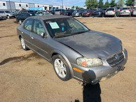 2002 NISSAN MAXIMA SE