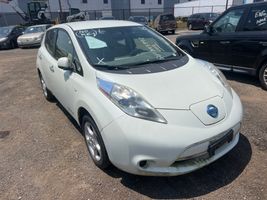 2012 NISSAN LEAF SV