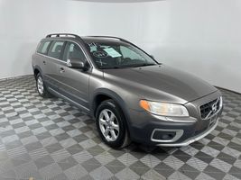 2010 VOLVO XC70 