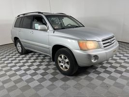 2003 TOYOTA HIGHLANDER 