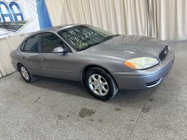 2006 FORD TAURUS SEL