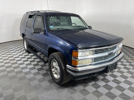 1999 CHEVROLET TAHOE 