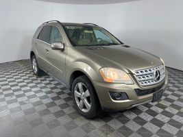 2010 MERCEDES-BENZ M CLASS ML350