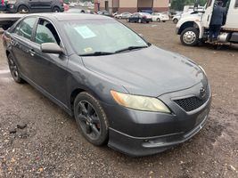 2009 TOYOTA CAMRY SE