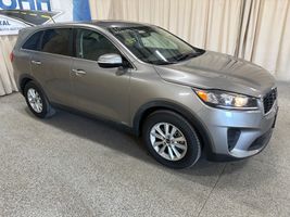 2019 KIA SORENTO LX