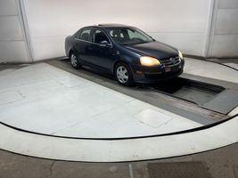 2006 VOLKSWAGEN JETTA BASE