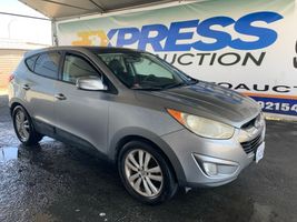 2011 HYUNDAI TUCSON 
