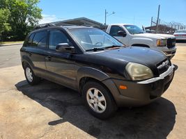 2005 HYUNDAI TUCSON 