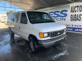 2006 FORD E250 VANS
