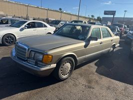 1989 MERCEDES-BENZ 300 SERIES 300SE