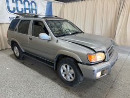 2001 NISSAN PATHFINDER 
