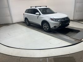 2016 MITSUBISHI OUTLANDER 
