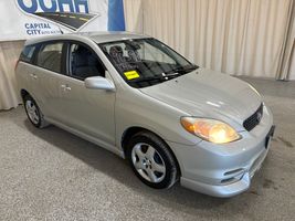 2004 TOYOTA MATRIX 