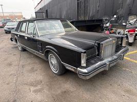 1983 LINCOLN MARK VI 