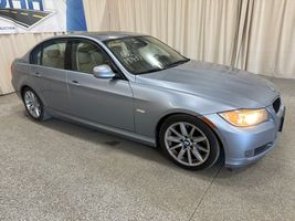 2011 BMW 3-SERIES 328I