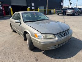 1998 TOYOTA CAMRY CE