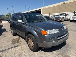 2005 SATURN VUE 