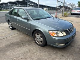 2003 TOYOTA AVALON 