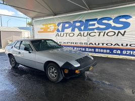 1977 PORSCHE 924