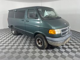 2000 DODGE 1500 RAM VANS 