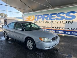 2005 FORD TAURUS SEL