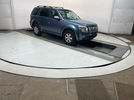 2010 MERCURY MARINER V6