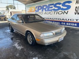 1995 INFINITI Q45 