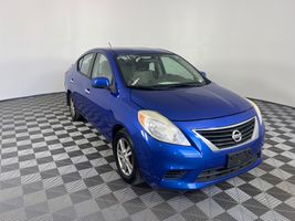 2014 NISSAN VERSA SV