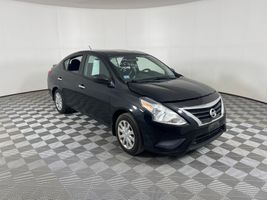 2015 NISSAN VERSA SV
