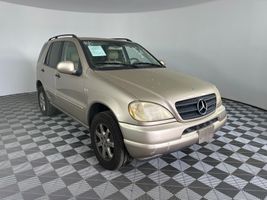 2001 MERCEDES-BENZ M CLASS ML430