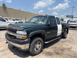 2002 CHEVROLET SILVERADO 2500HD LS