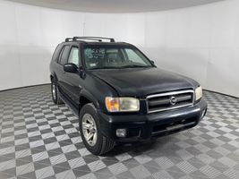 2004 NISSAN PATHFINDER 
