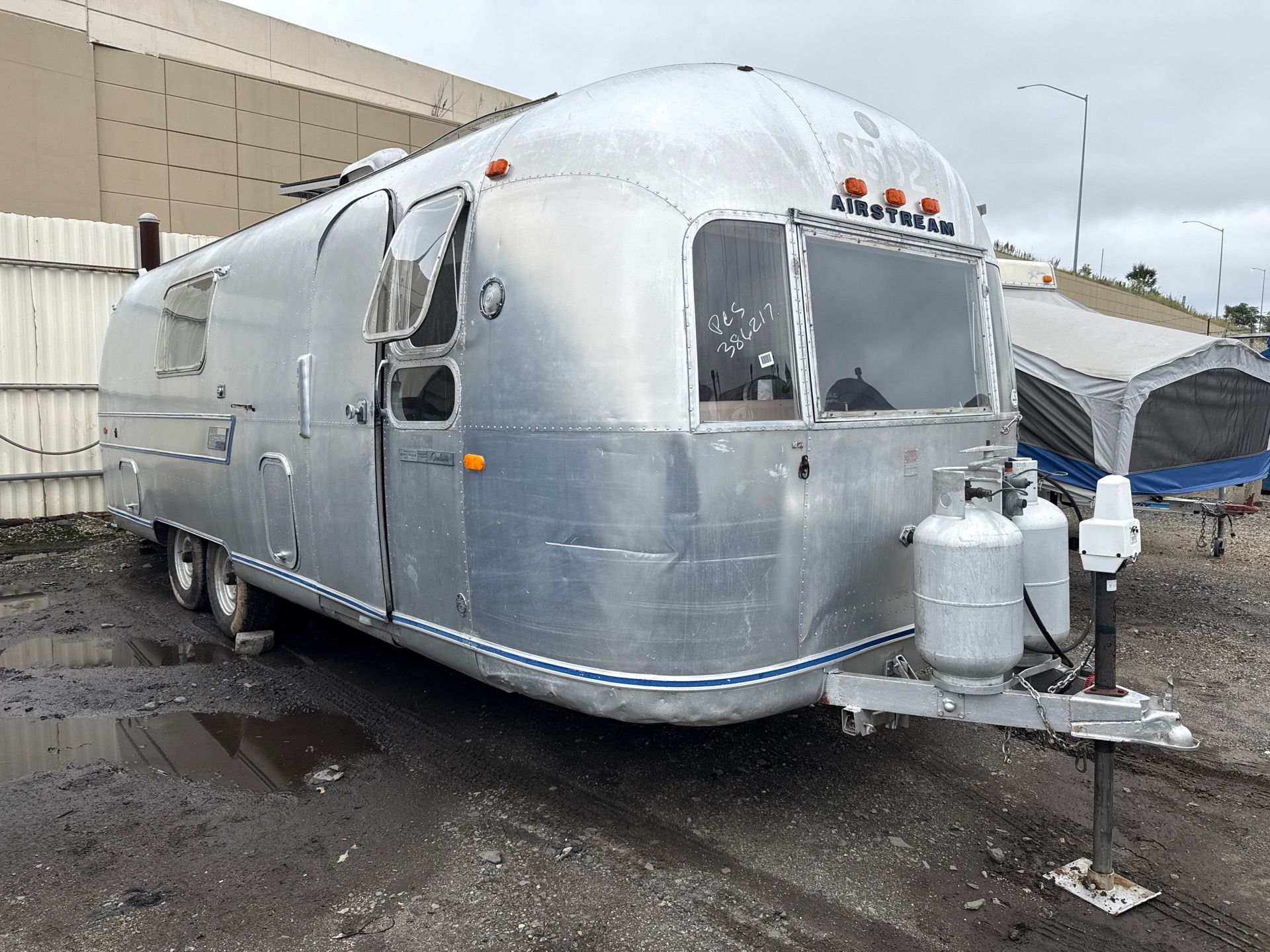 1968 AIRSTREAM