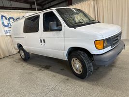 2005 FORD E350 VANS ECONOLINE