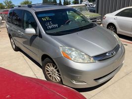2007 TOYOTA SIENNA 
