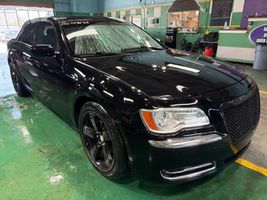 2013 CHRYSLER 300 BASE