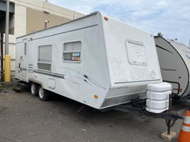 2003 R-VISION TRAIL-BAY 24QB 