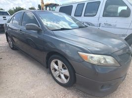 2011 TOYOTA CAMRY 